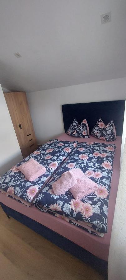 Marina Apartment Sesvete Ngoại thất bức ảnh